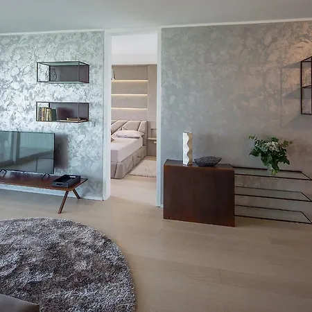 Deluxe With Swimming Pool * Opatija