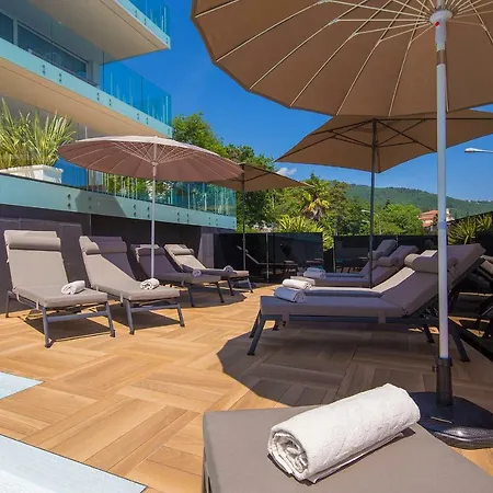 Deluxe With Swimming Pool * Opatija